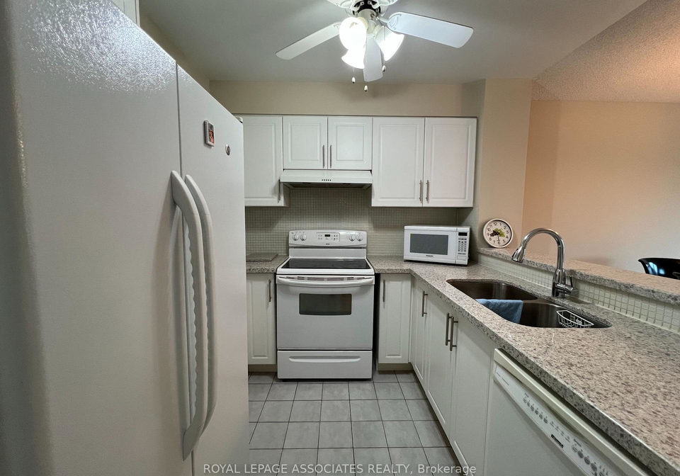2177-burnhamthorpe-road-w-mississauga-ontario-w12801160
