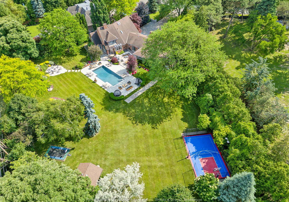 19-lorraine-gardens-etobicoke-ontario-w12801222