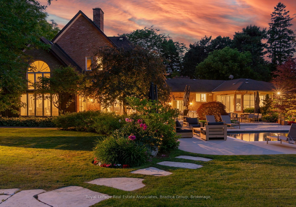 19-lorraine-gardens-etobicoke-ontario-w12801222