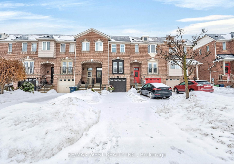 81-west-oak-crescent-north-york-ontario-w12801766