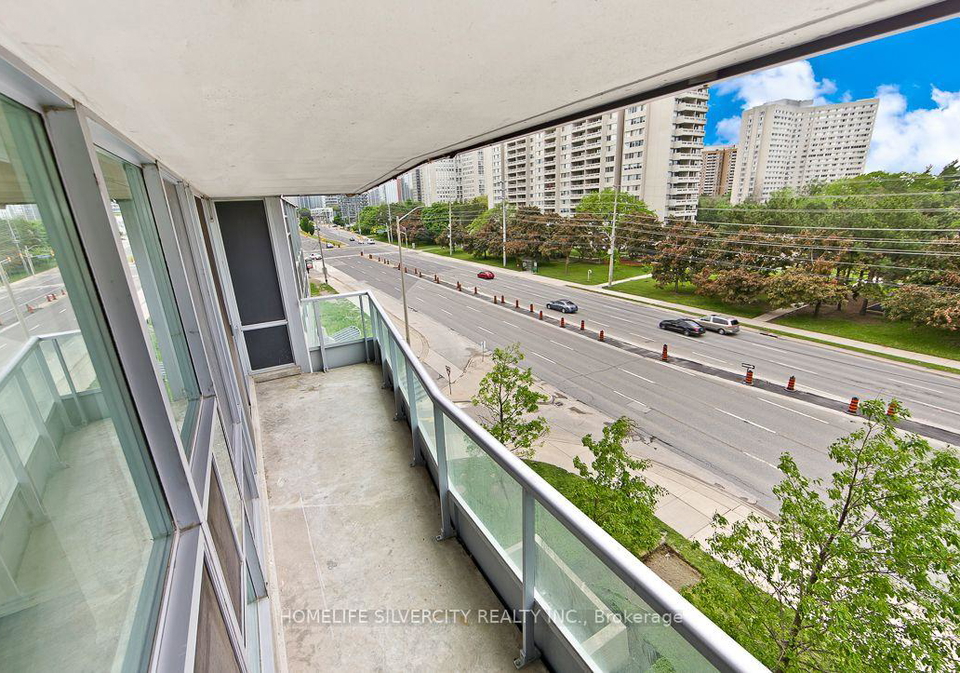 1-elm-street-s-mississauga-ontario-w12801818