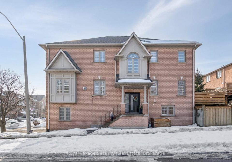 2-bluewater-court-etobicoke-ontario-w12801864