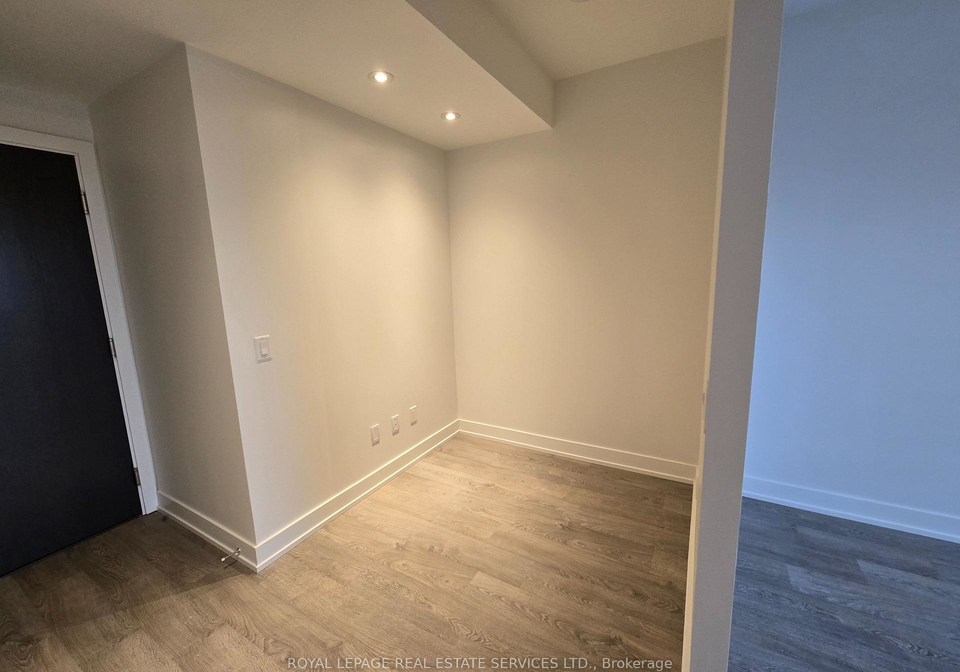5-mabelle-avenue-etobicoke-ontario-w12802292