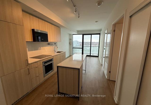 251-masonry-way-ne-mississauga-ontario-w12802314