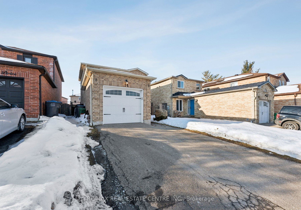 14-glenmanor-drive-brampton-ontario-w12802328