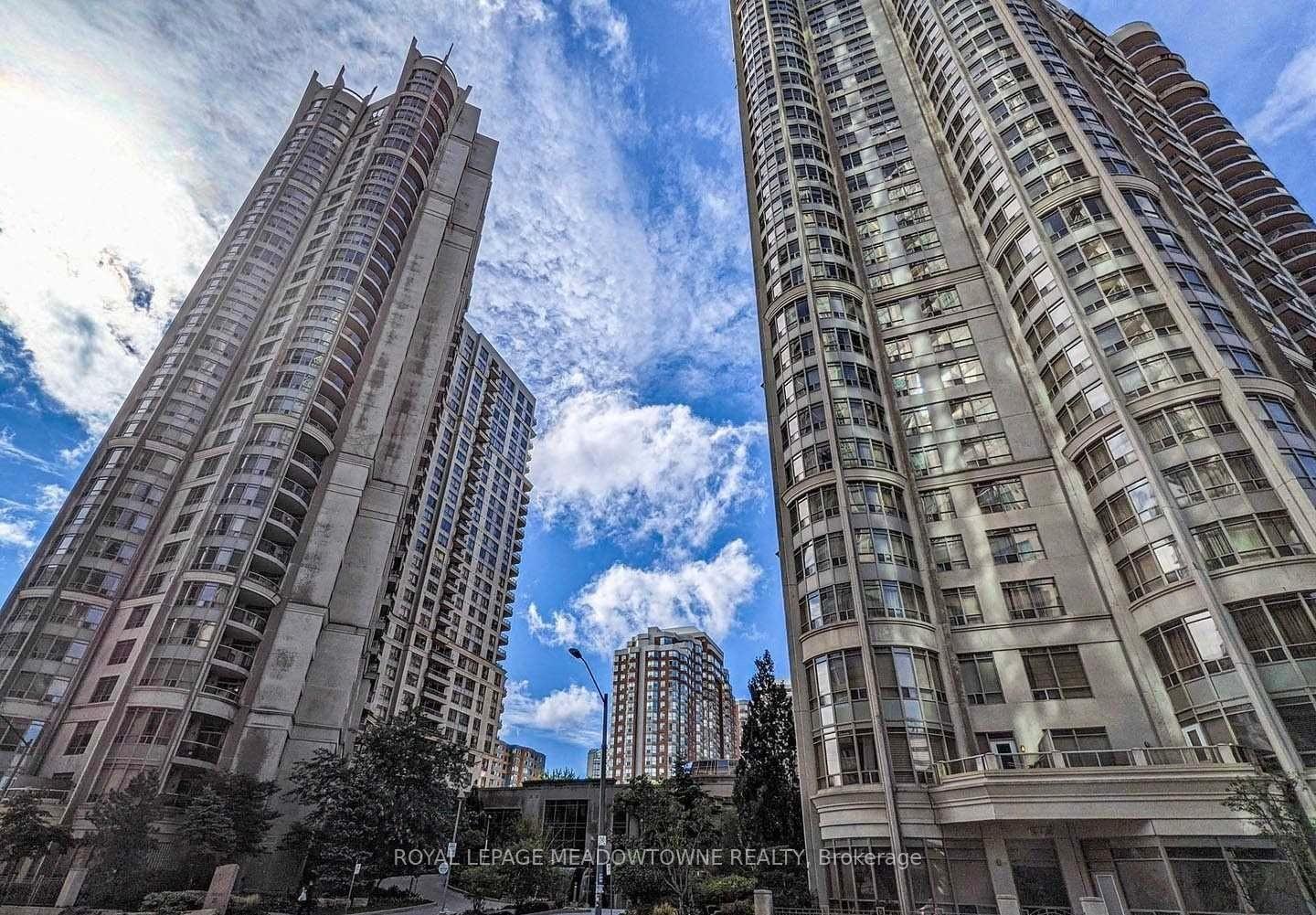3888-duke-of-york-boulevard-mississauga-ontario-w12802426