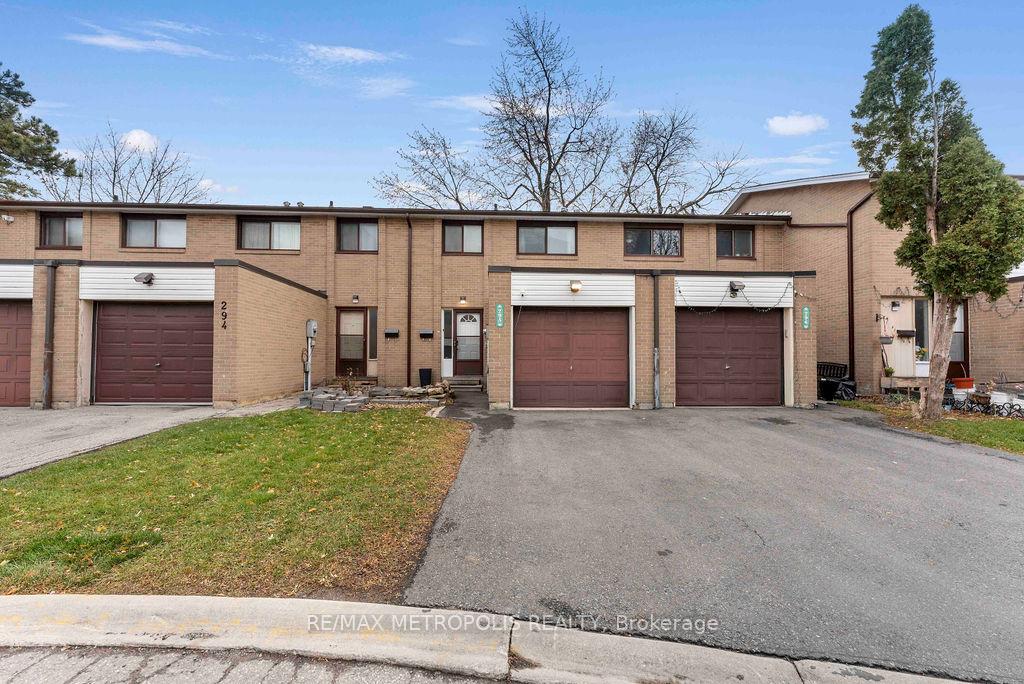 295-fleetwood-crescent-brampton-ontario-w12802438