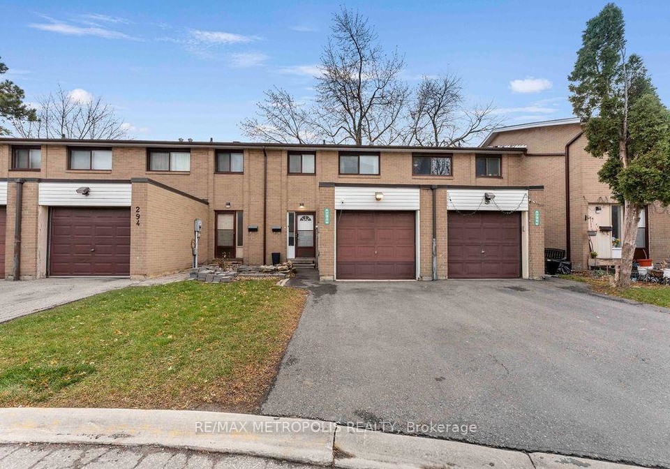 295-fleetwood-crescent-brampton-ontario-w12802438
