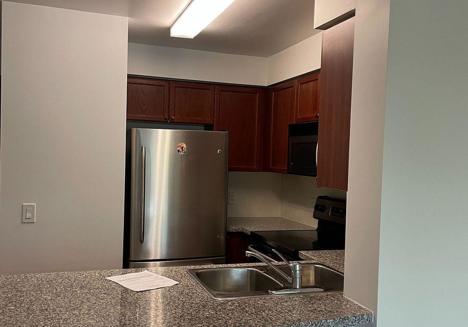 4889-kimbermount-avenue-mississauga-ontario-w12802536