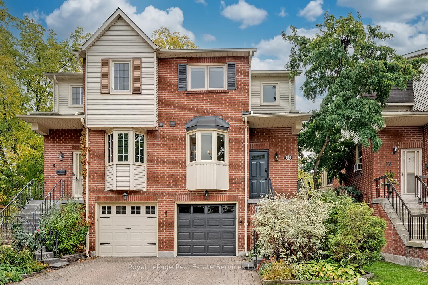 10-normandy-place-oakville-ontario-w12802556