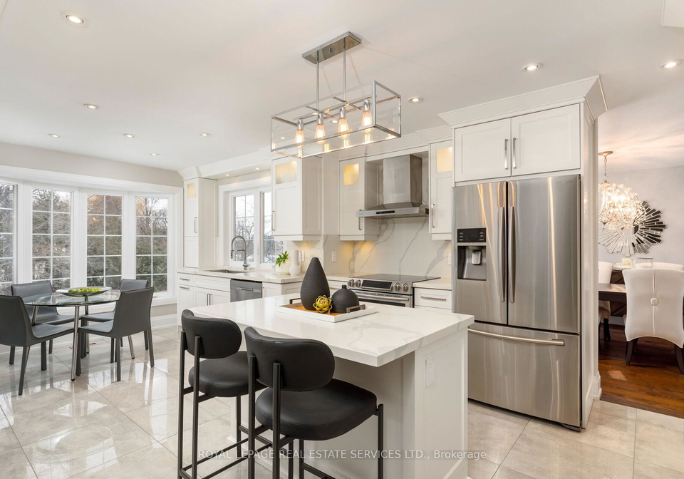 1286-gryphon-mews-mississauga-ontario-w12802560