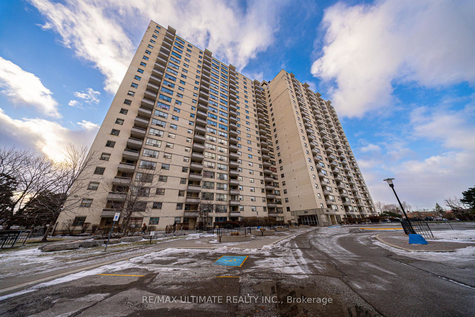 390-dixon-road-etobicoke-ontario-w12802584