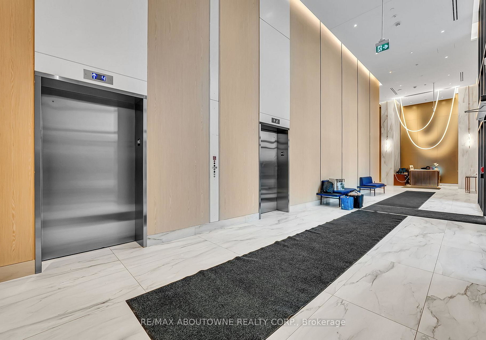 251-masonry-way-mississauga-ontario-w12802984