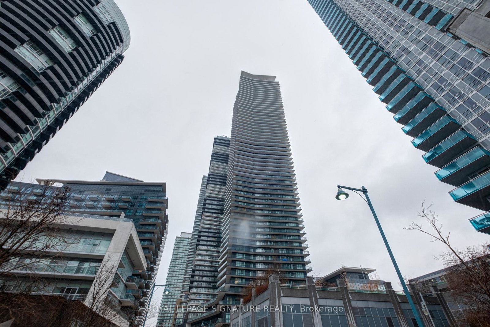 38-annie-craig-drive-etobicoke-ontario-w12803010