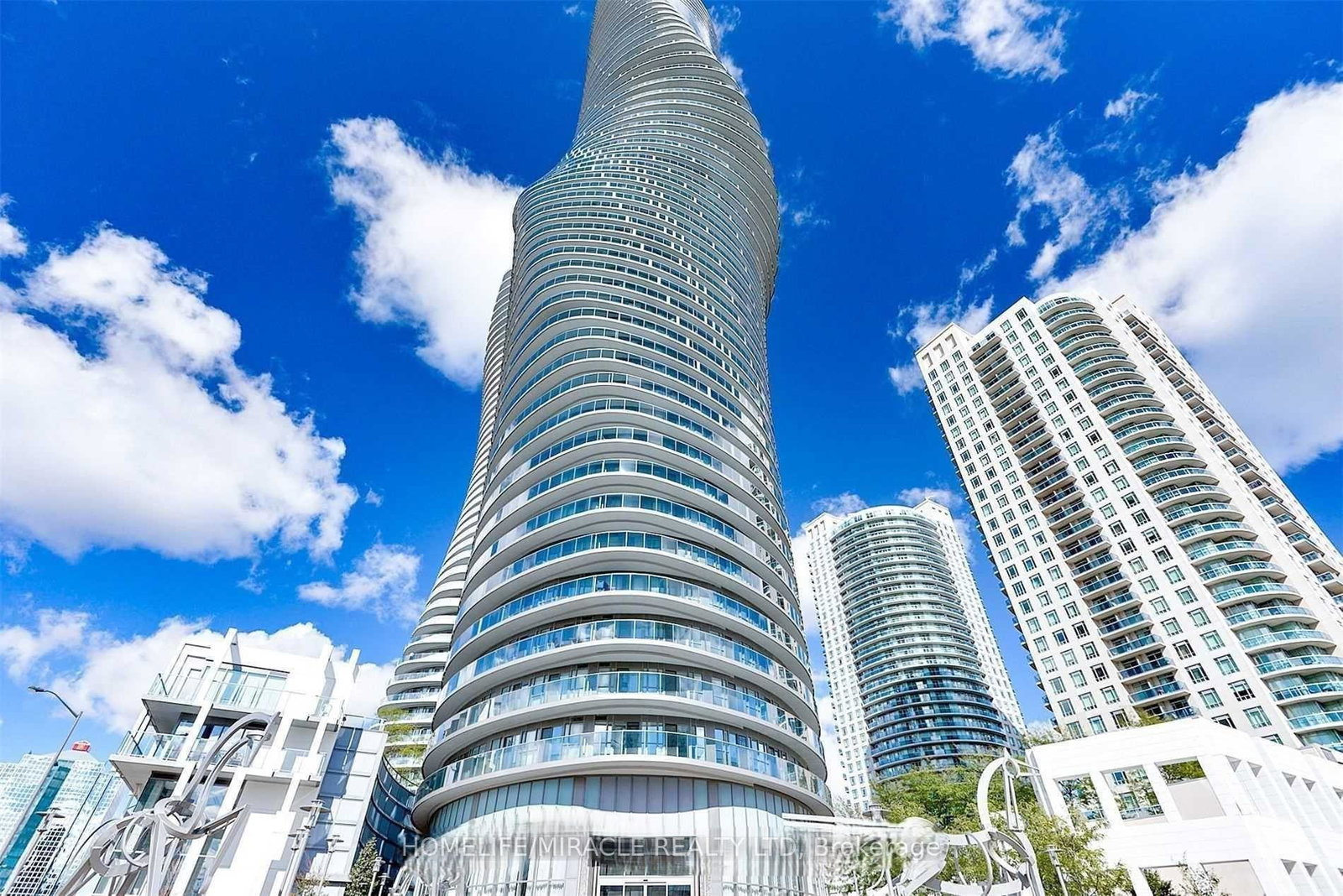60-absolute-avenue-mississauga-ontario-w12803062