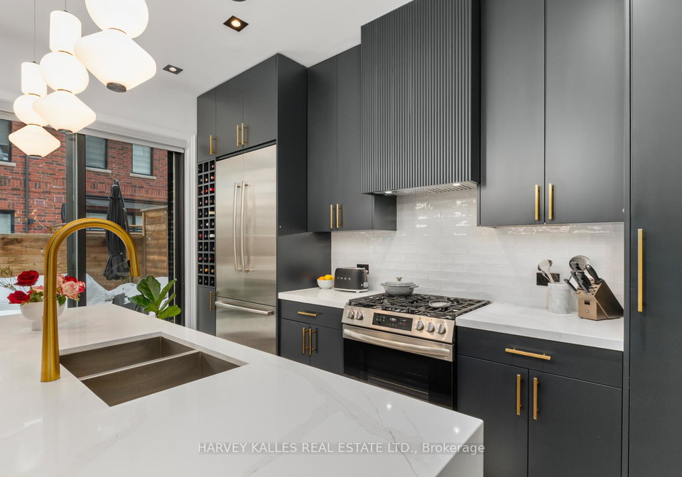 80-daisy-avenue-etobicoke-ontario-w12803182