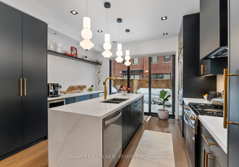 80-daisy-avenue-etobicoke-ontario-w12803182