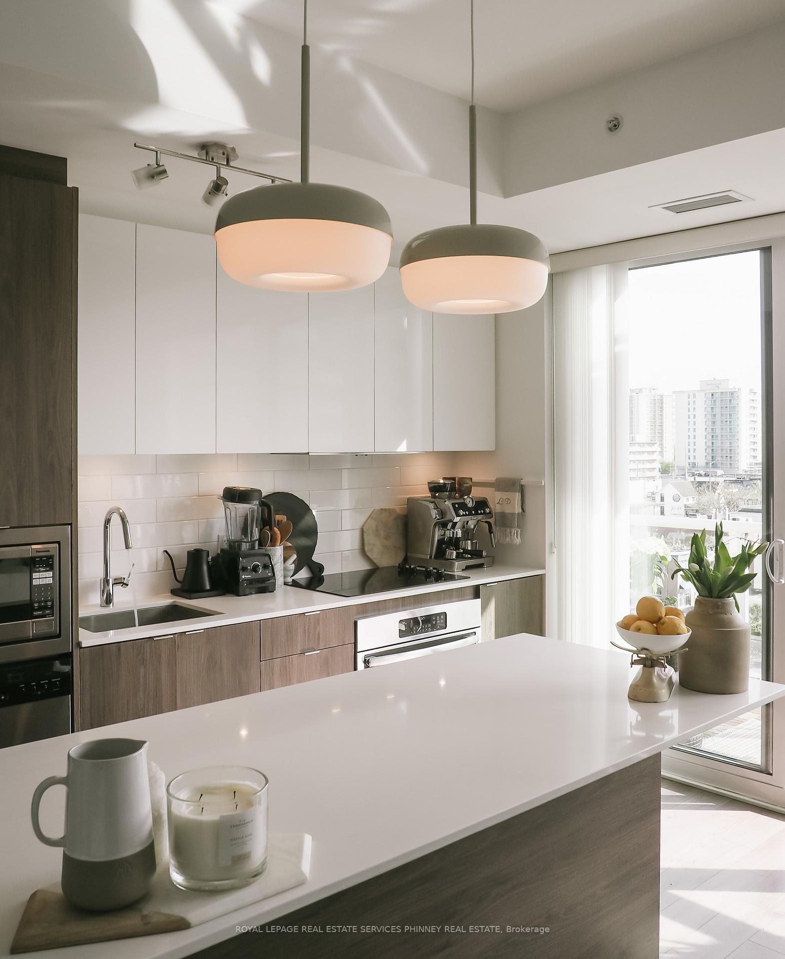 8-ann-street-mississauga-ontario-w12803408