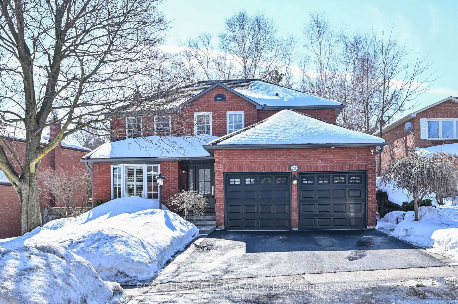 208-kensington-place-orangeville-ontario-w12803488