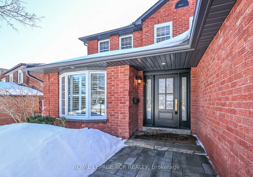 208-kensington-place-orangeville-ontario-w12803488