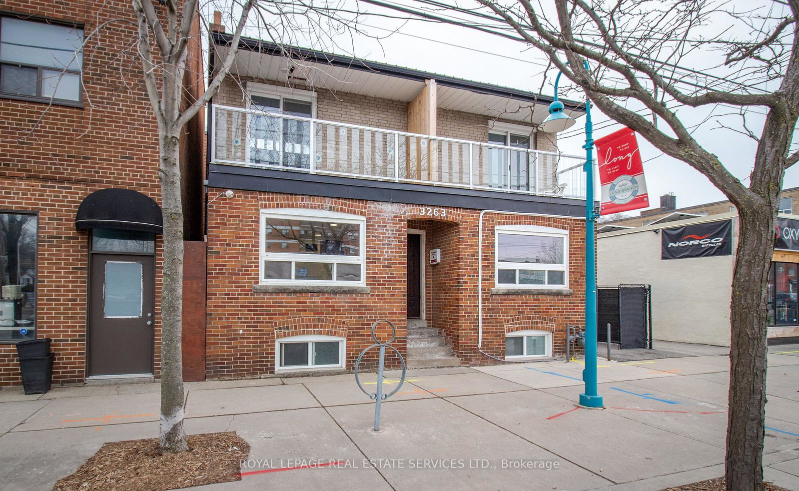 3263-lake-shore-boulevard-w-etobicoke-ontario-w12803806