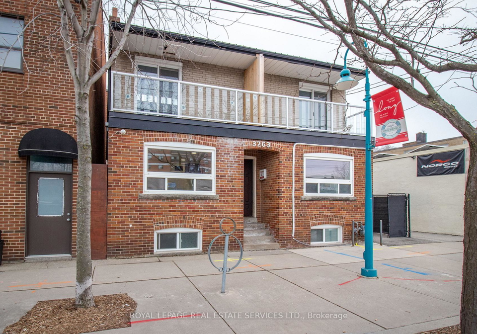 3263-lake-shore-boulevard-w-etobicoke-ontario-w12803806