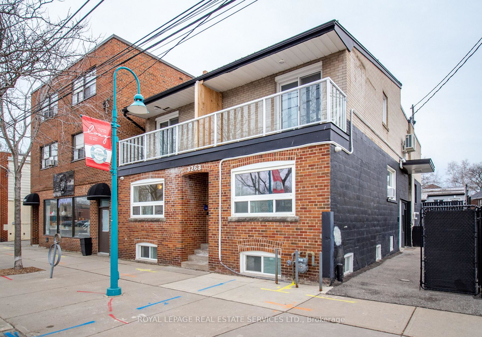 3263-lake-shore-boulevard-w-etobicoke-ontario-w12803806
