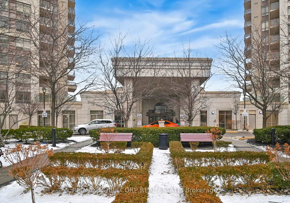 710-humberwood-boulevard-etobicoke-ontario-w12804028