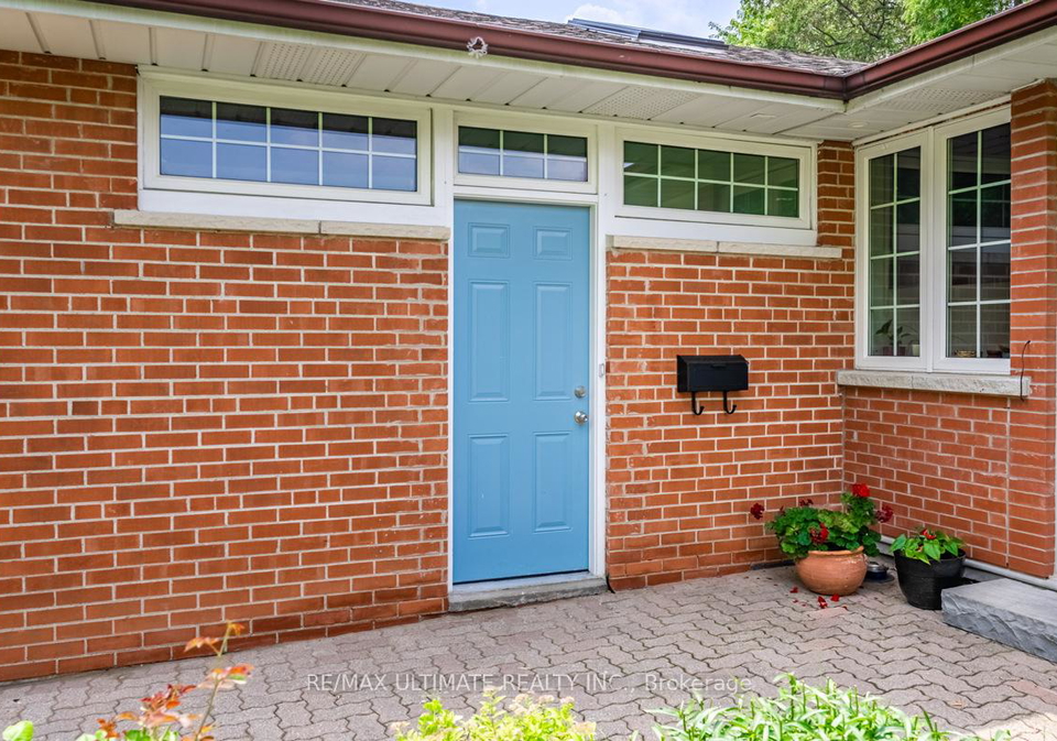 55-moon-valley-drive-etobicoke-ontario-w12804080