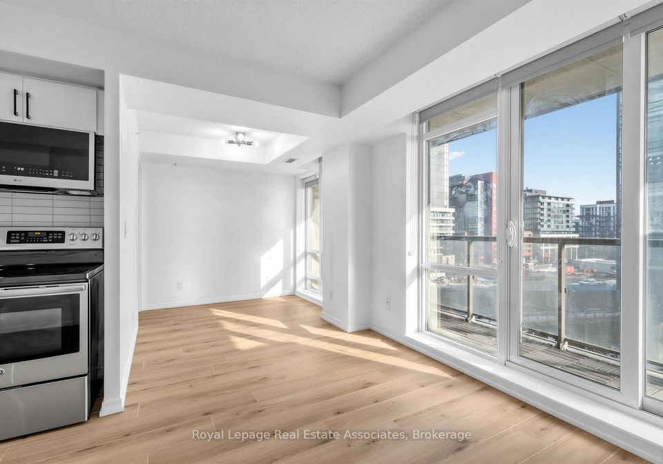 20-joe-shuster-way-toronto-ontario-w12804304
