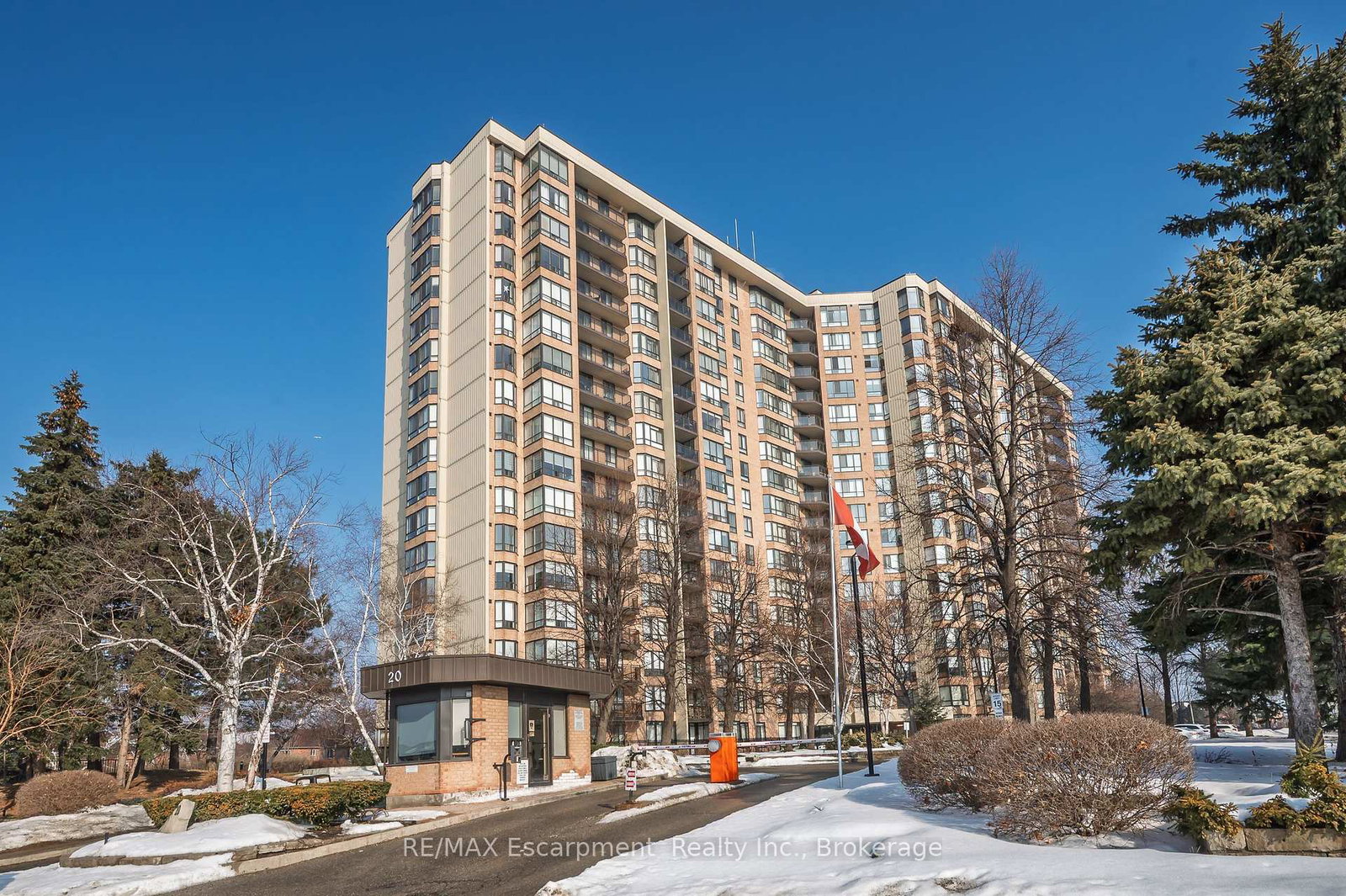 20-cherrytree-drive-brampton-ontario-w12804478
