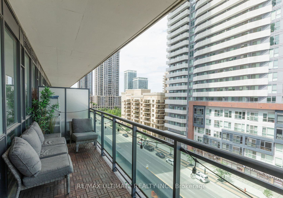 4070-confederation-parkway-mississauga-ontario-w12804856