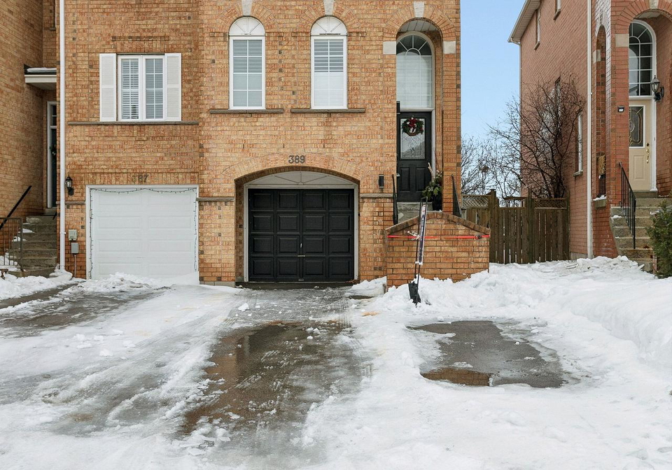 389-fairgate-way-oakville-ontario-w12805106