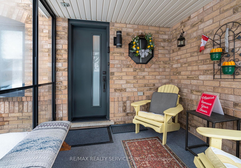 12-thorpe-crescent-brampton-ontario-w12805236
