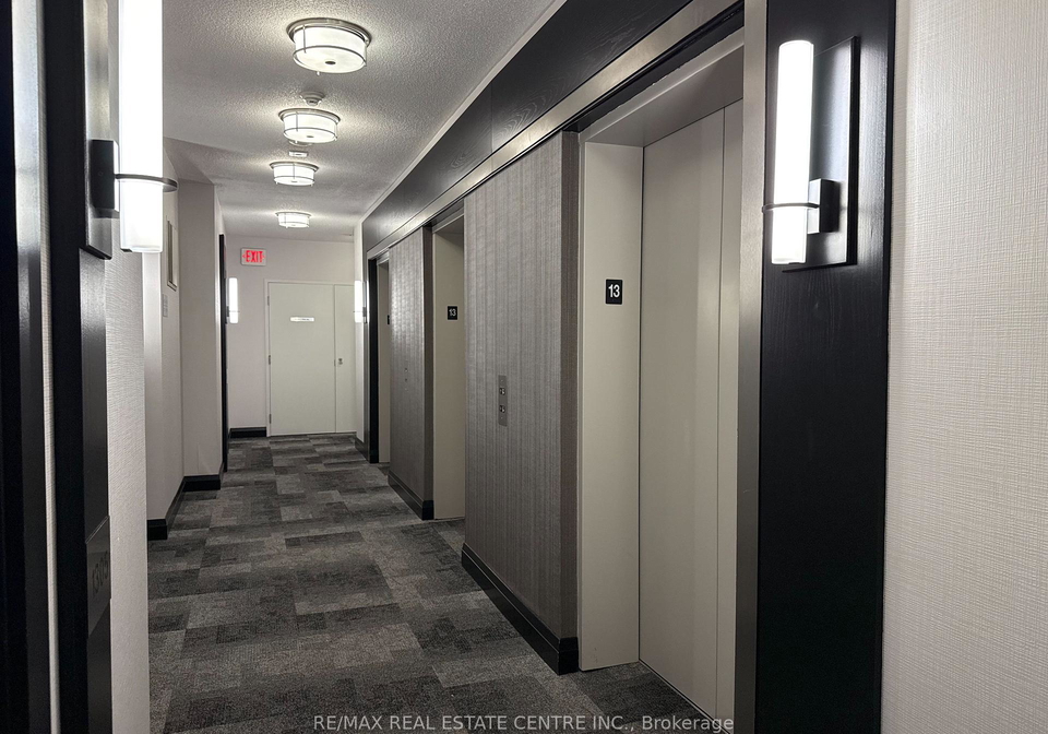70-absolute-avenue-mississauga-ontario-w12805240