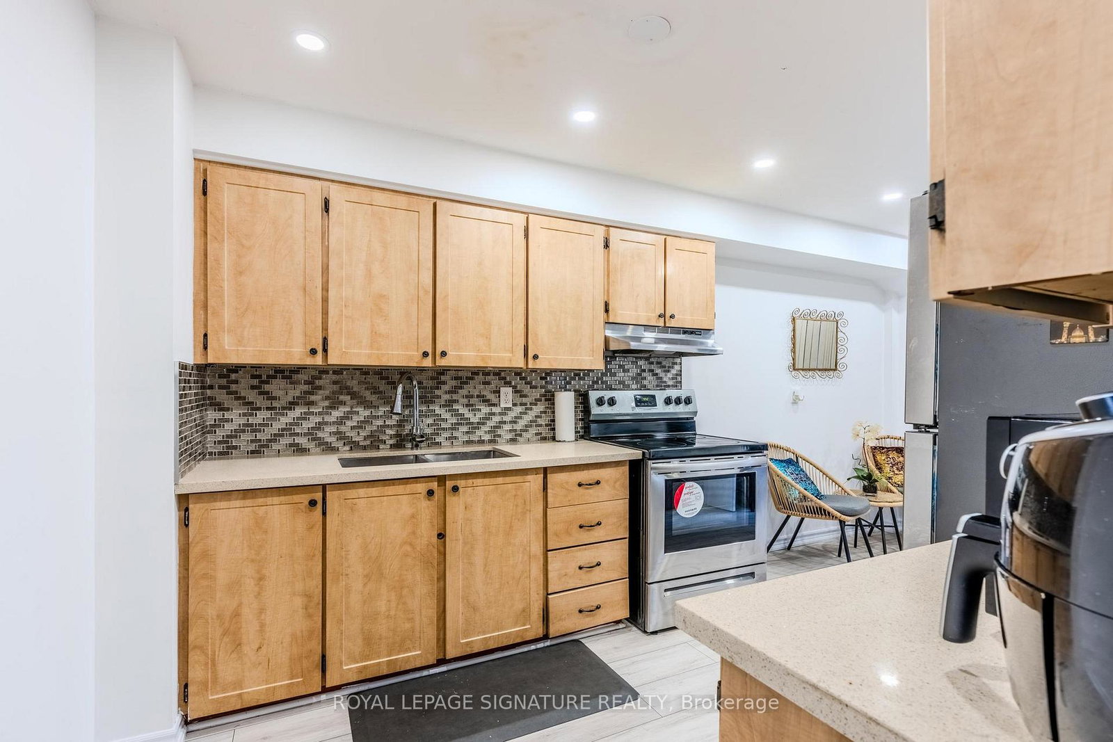 2170-bromsgrove-road-mississauga-ontario-w12806144