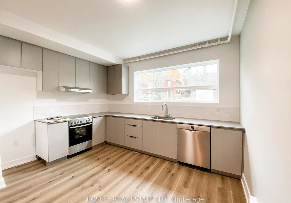 14-wadsworth-boulevard-north-york-ontario-w12806570