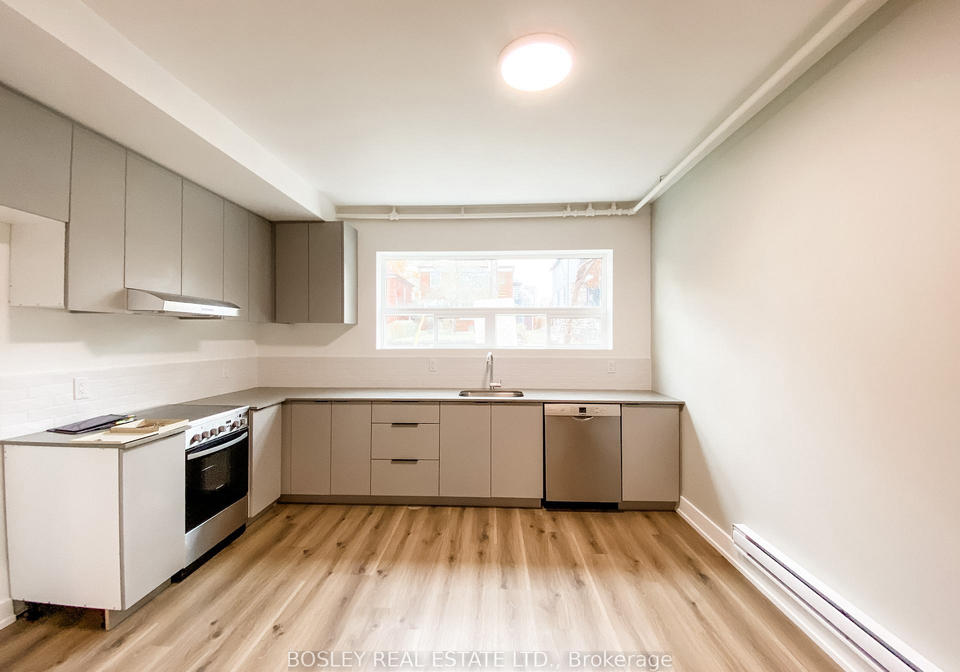 14-wadsworth-boulevard-north-york-ontario-w12806570