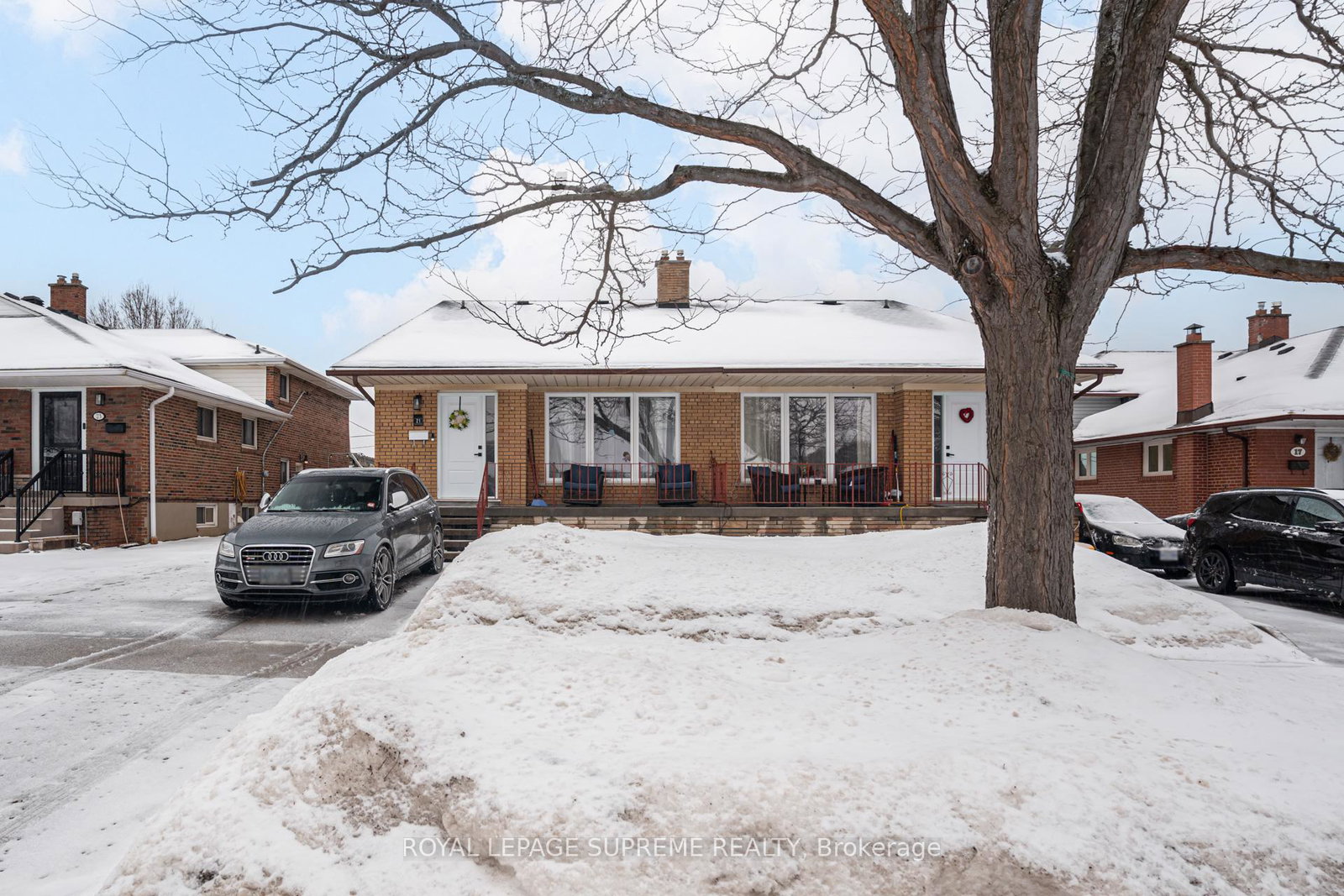 21-featherwood-place-etobicoke-ontario-w12806588