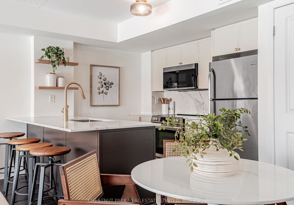 16-foundry-avenue-toronto-ontario-w12806882