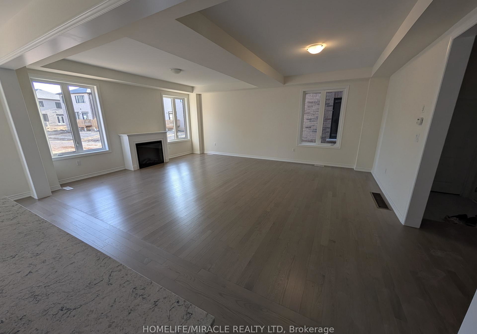47-arnold-circle-brampton-ontario-w12807036