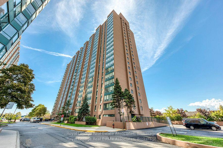 155-hillcrest-avenue-mississauga-ontario-w12807176