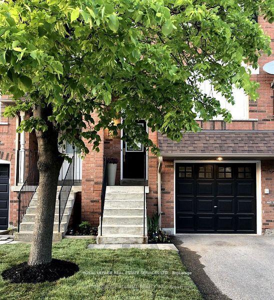 2-clay-brick-court-brampton-ontario-w12807190