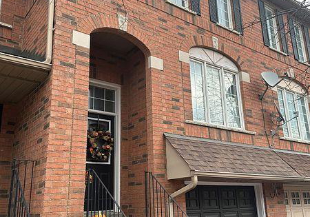 2-clay-brick-court-brampton-ontario-w12807190