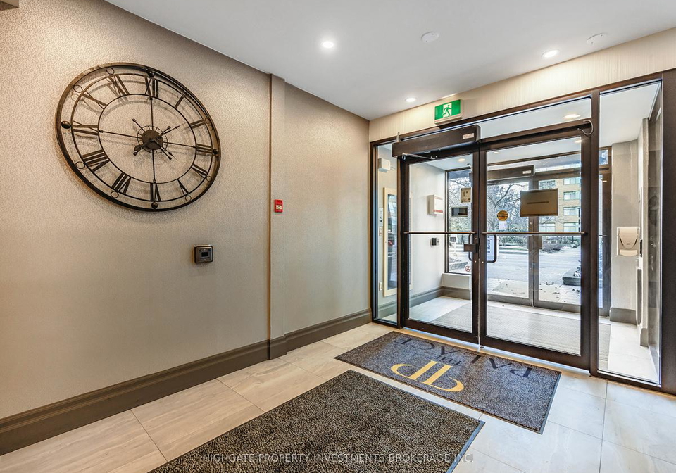1270-maple-crossing-boulevard-burlington-ontario-w12807486