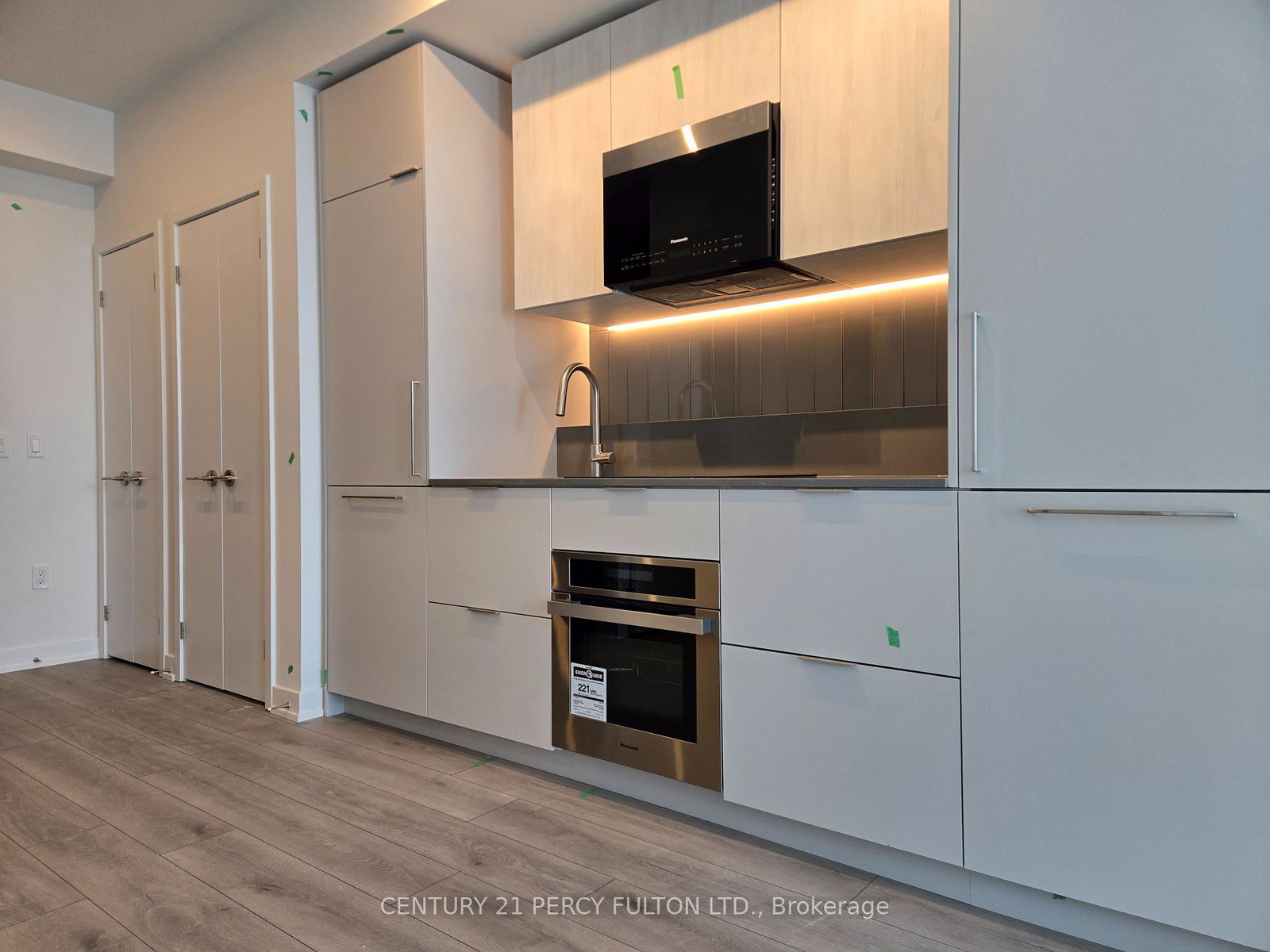 1-fairview-road-e-mississauga-ontario-w12807582
