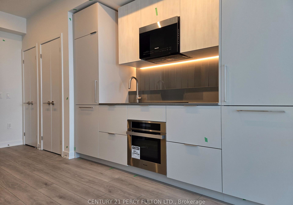 1-fairview-road-e-mississauga-ontario-w12807582
