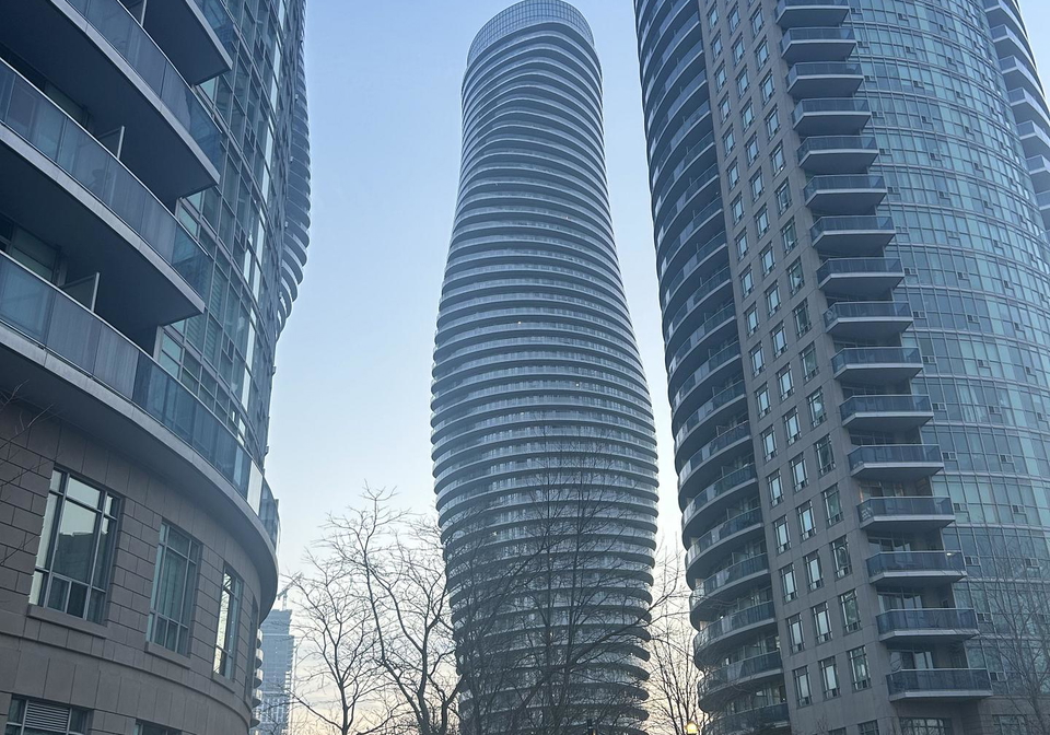 50-absolute-avenue-mississauga-ontario-w12807772