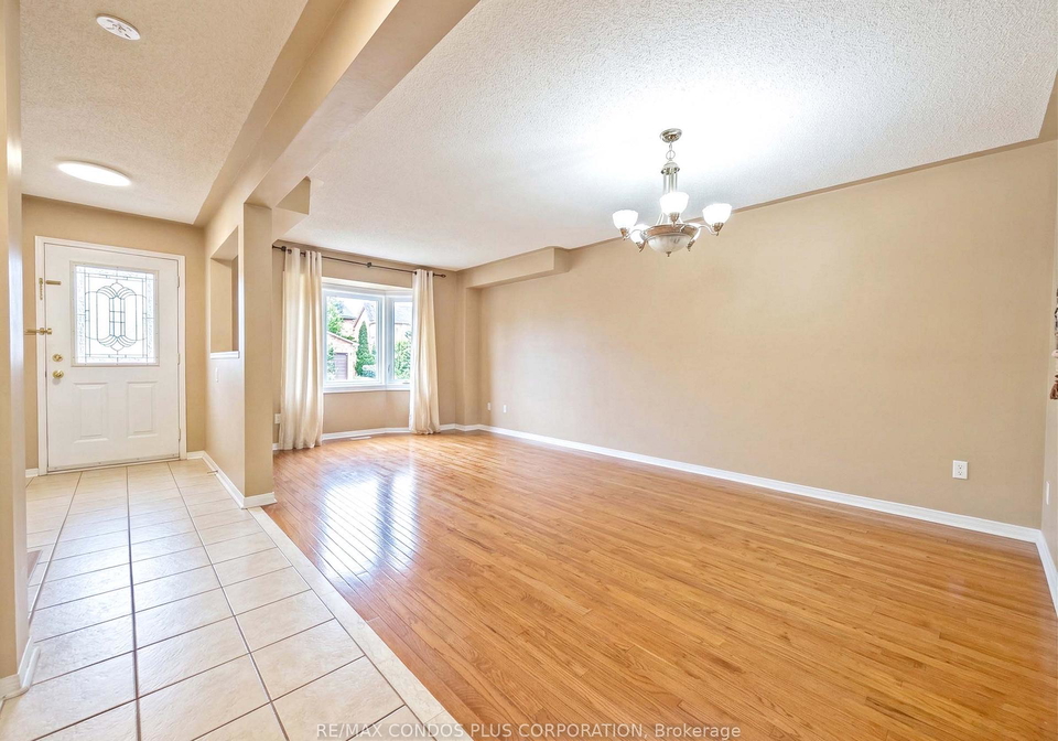 517-ravenstone-crescent-mississauga-ontario-w12807886