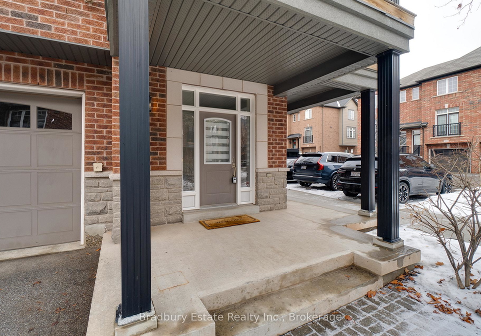 2367-peppiatt-common-burlington-ontario-w12807904